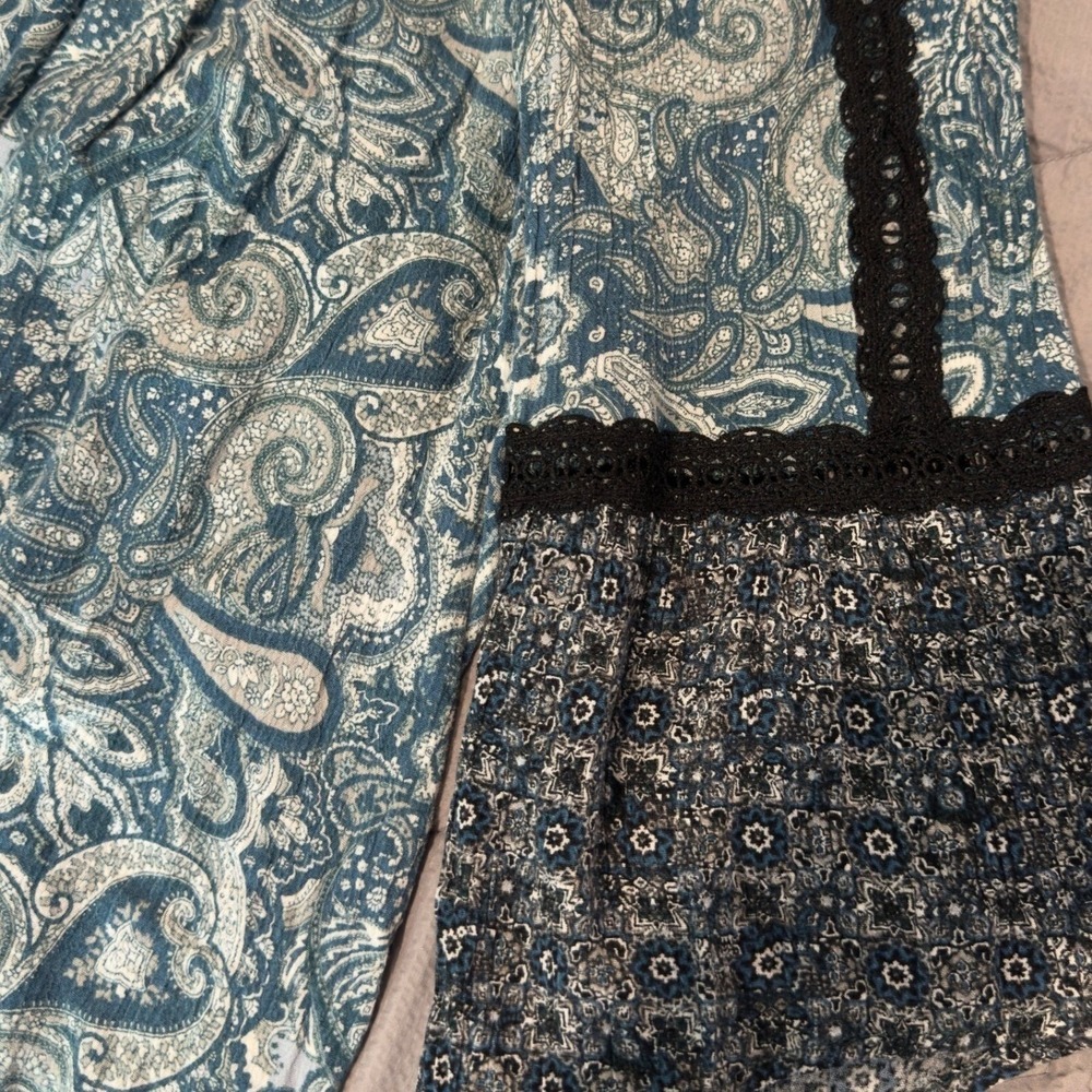 CATO XL Paisley Boho Blouse Blue Teal Lace Inset Flared Sleeve Rayon Top - Picture 5 of 11